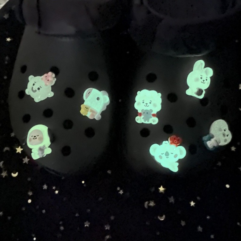 Sepatu slip-on bergaya kartun  - Decor Lighting Online ulasan dan harga